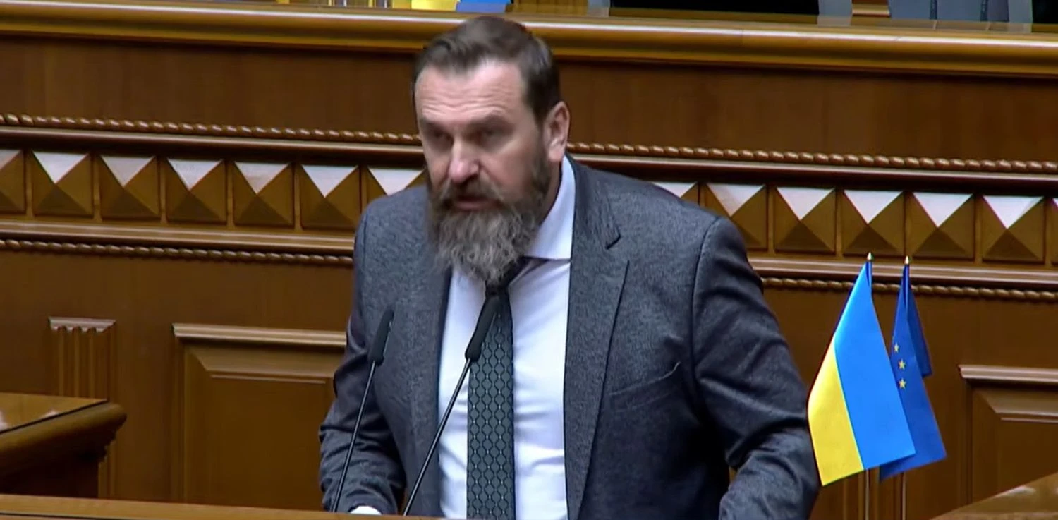 У Раді зареєстрували проєкт постанови про відставку міністра освіти і науки Лісового: парламентарі вимагають кадрових змін у галузі