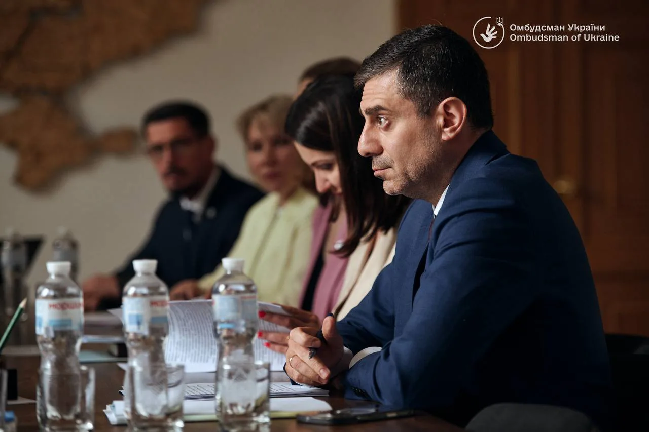 Омбудсмен попереджає про непідготованість системи освіти до реформування старшої профільної школи