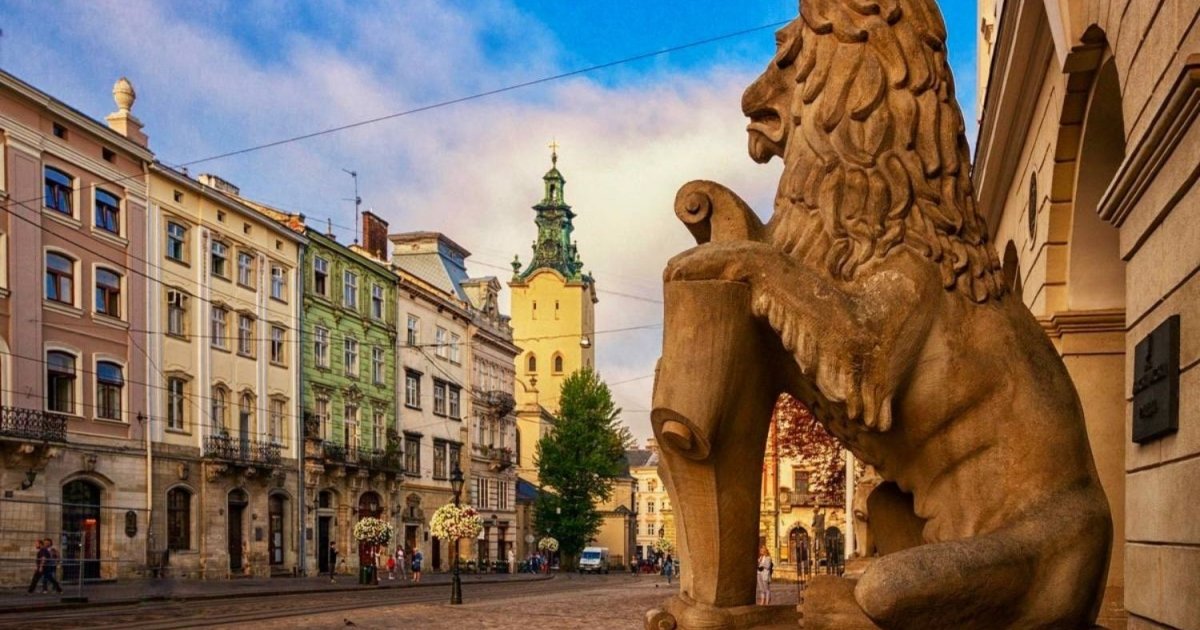Середня зарплата у Львові у травні 2026 року: аналіз актуального рівня доходів та тенденції на ринку праці